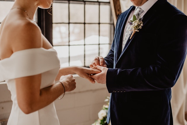 Wedding Vows Writing Guide