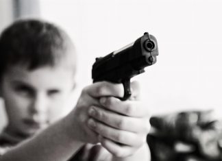 Should your child be given toy guns